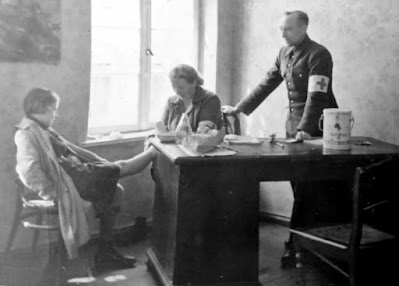 Bronisław Dowgiałło w pracy